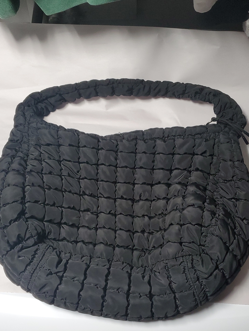 Free People Quilted Carryall Black Shoulder Bag Lightweight Travel Carry-On - Picture 9 of 16